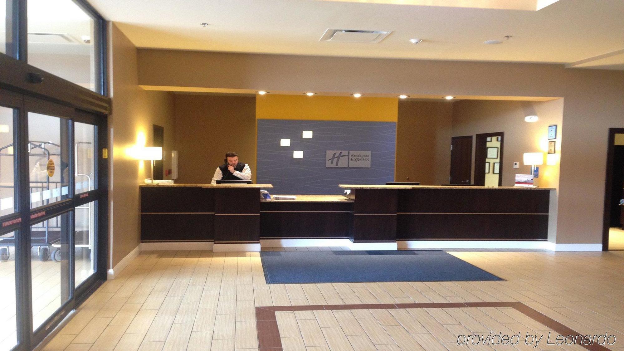 Holiday Inn Express And Suites Columbia University Area By Ihg Exterior foto